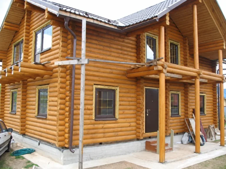 Casă din bușteni rotunzi 176 m², raionul Mîtișci