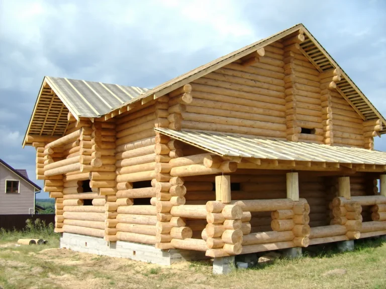Casă din bușteni 178 m², proiect individual, raionul Tarusa